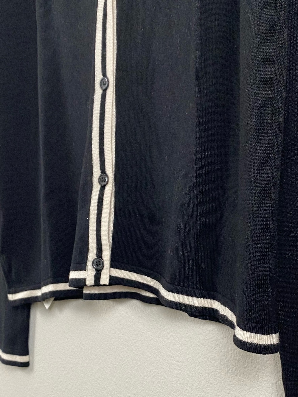 Mango MNG Contrast Tipped Long Sleeve Parker Cardigan Sweater | Black/Ivory - Picture 12 of 16